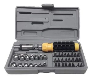 Juego Puntas Tubos Surtidos Con Mango Articulado Black Jack